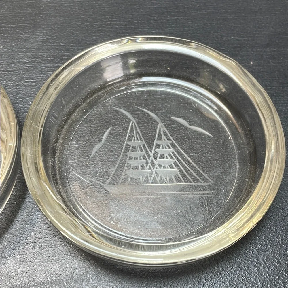 Set of 2 WILLIAMS SONOMA ETCHED SHIP Sails BAR GLASS DRINK COASTER BARWARE